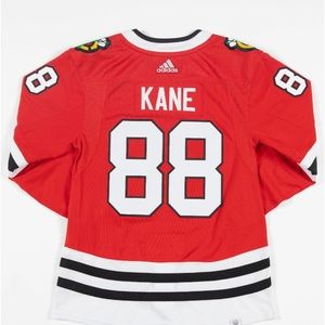 black hawks jersey